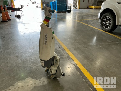 2019 Tennant I-Mop XL Walk-Behind Electric Laveuse de sol