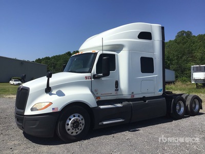 2019 International LT625 6x4 T/A Sleeper Truck Tractor
