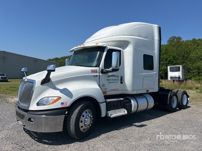 2021 International LT625 6x4 T/A Sleeper Truck Tractor