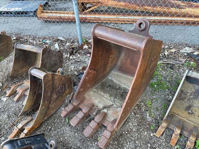 2013 Tag 24 in Q/C Digging Excavator Bucket