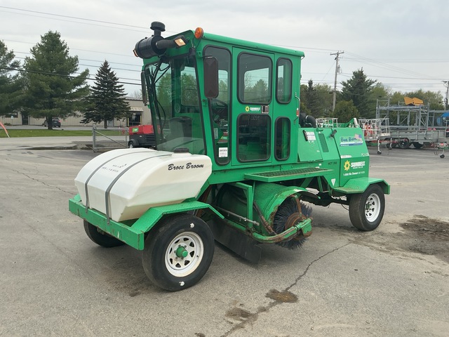 2018 Broce RCT-350 Self-Propelled Broom