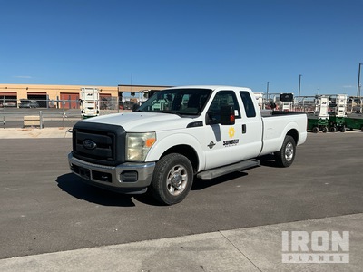 2015 Ford F-250 XL 4x2 Extended Cab Pickup
