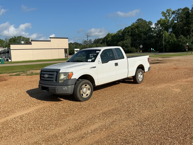 2009 Ford F-150 XL 4x2 Extended Cab Pickup 2009 Ford F-150 XL 4x2 Extended Cab Pickup