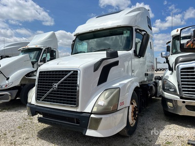 2014 Volvo VNL 6x4 T/A Sleeper Truck Tractor