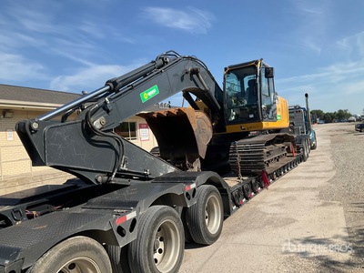 2020 John Deere 210G LC Tracked Excavator