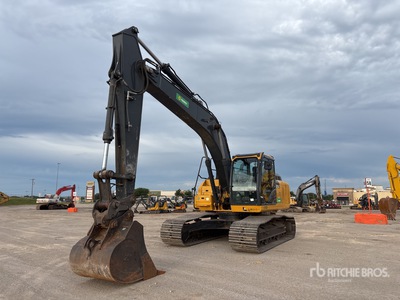 2020 John Deere 210G LC Tracked Excavator
