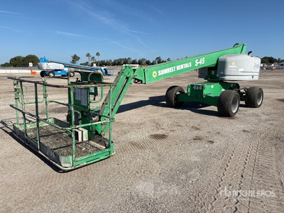2016 Genie S45 4WD Diesel Telescopic Boom Lift