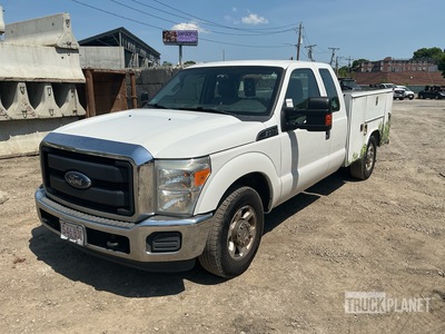 2016 Ford F-250 XL 4x2 Extended Cab Nutzkraftwagen