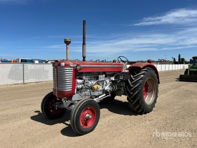 Massey Ferguson 95 2WD Tractor Agrícola
