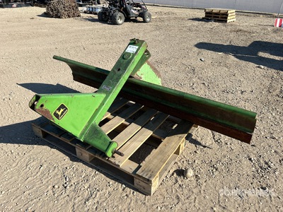 John Deere 84 in Back Blade Attachment