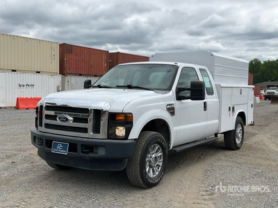 2010 Ford F-250 XL 4x4 Extended Cab ユーティリティトラック