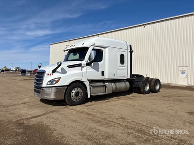 2021 Freightliner Cascadia 126 6x4 T/A Sleeper Truck Tractor