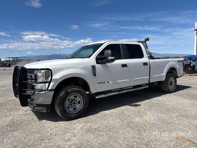 2019 Ford F-250 STX 4x4 Crew Cab Pickup