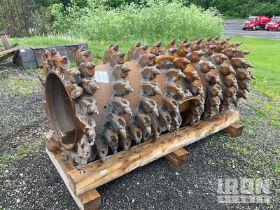 Wirtgen 84 in Milling Drum معدات متنوعة للكسارة