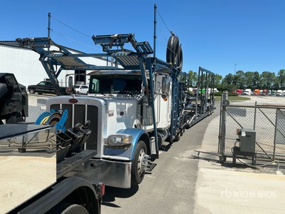 2017 Peterbilt 389 شاحنة نقل سيارات
