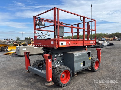 2019 Skyjack SJ6832 RT 4x4 Dual Fuel Scissor Lift