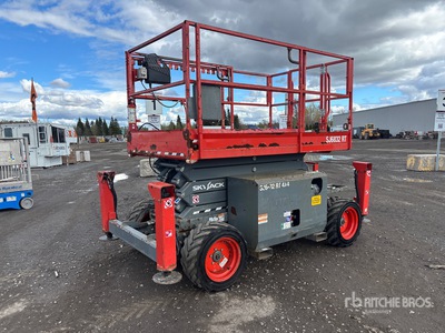 2021 Skyjack SJ6832 RT 4x4 Dual Fuel Scissor Lift