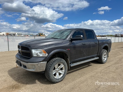 2015 Dodge Ram 1500 SLT Outdoorsman 4x4 Crew Cab Pick Up