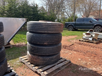 Quantity of (4) 275/80R22.5 Pneus