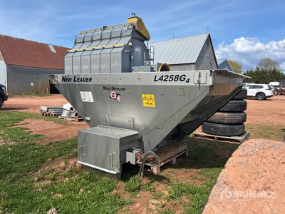 New Leader L4258G4 Fertilizer Spreader Body معدات الأسمدة