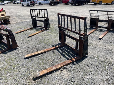 Construction Attachments 48 in Forche per mini pala