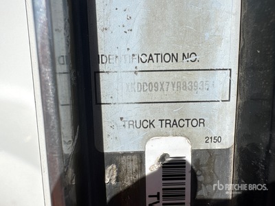2000 Kenworth T800B 6x4 Tipper Truck