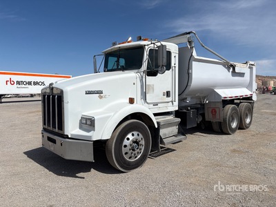 2000 Kenworth T800B 6x4 Tipper Truck