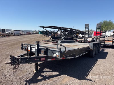 2021 J & J 24 ft Tri/A Equipment Trailer