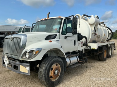 2007 PRESVAC SYSTEMS on 2008 International 7400 6x4 Vacuum Excavator Truck (Inoperable)