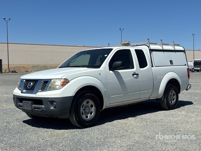 2014 Nissan Frontier SV 4x2 Extended Cab Pickup