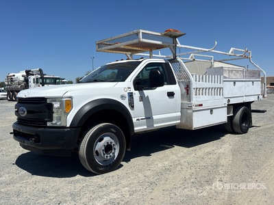2017 Ford F-550 XL 4x2 Flatbed Truck