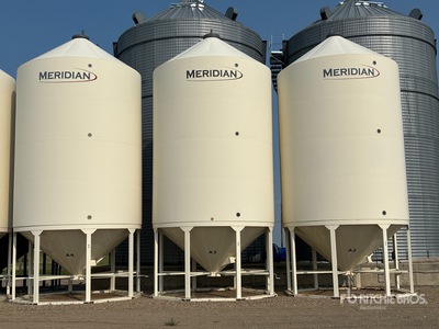 Meridian 1620S D5 +/- 4100 bu Smooth Wall Hopper صومعة الحبوب