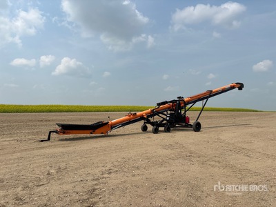 2015 Batco FX1545 15 in x 45 ft Convoyeur à grains