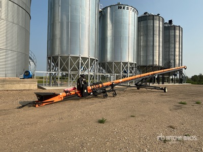 2015 Batco 1590 15 in x 90 ft Convoyeur à grains