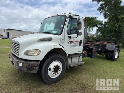 2007 Freightliner M2 106 4x2 شاحنة بنظام الرافعة الخطافية