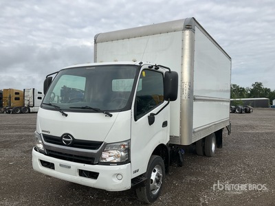 2020 Hino 155 4x2 Van Truck