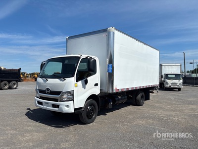 2020 Hino 195 4x2 COE Furgoneta caja cerrada