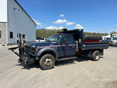 2010 Ford F-550 XL 4x4 شاحنة كشط الثلج (Inoperable)