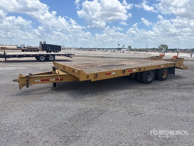 2000 Towmaster QT-20 24 ft T/A Apparatuur aanhangwagen