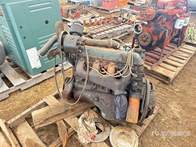 GM 366 Engine (Inoperable)