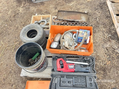 Reciprocating Saw, Lights, Shackles & 3/4 in Socket Set ハンドツール