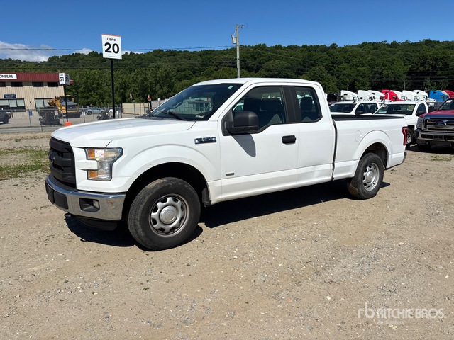 2015 Ford F-150 XL 4x4 Extended Cab Pickup
