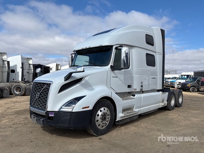 2018 Volvo VNL860 6x4 T/A Sleeper Truck Tractor