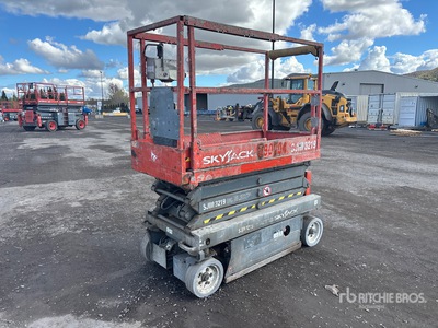 2005 Skyjack SJIII-3219 Electric Scissor Lift