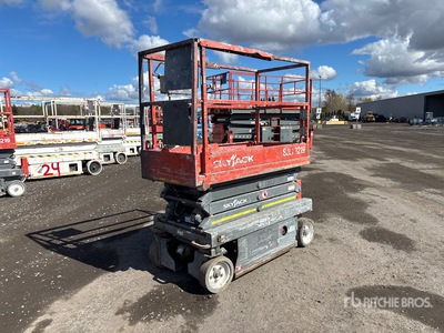 2014 Skyjack SJIII-3219 Electric Scissor Lift