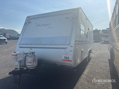 2000 Skamper Ultra 18 ft T/A Travel Trailer
