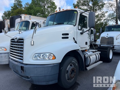 2006 Mack CXN612 4x2 Day Cab Prime Mover (Inoperable)