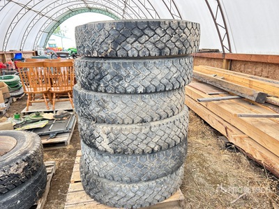 Quantity of (6) Hankook 11R24.5 Neumáticos