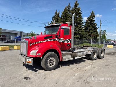 2015 Kenworth T880 6x4 T/A Day Cab Truck Tractor