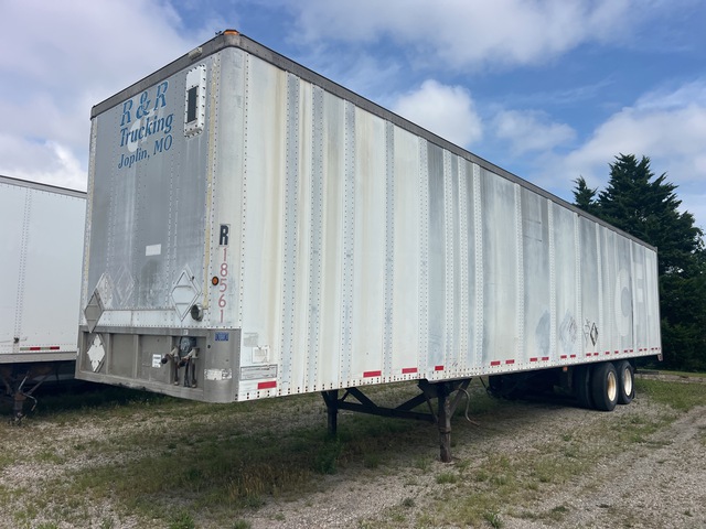 1996 Monon 48 ft T/A Van Trailer